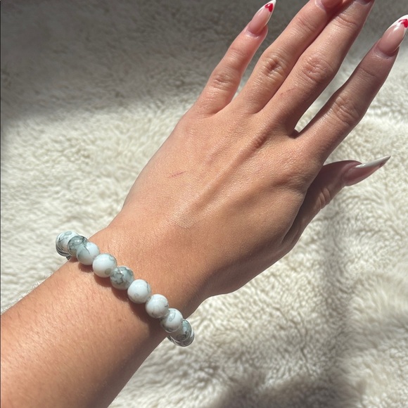 Moss Agate Crystal Bracelet Emotional Balance | Grounding Energy | Abundance | - Picture 2 of 3